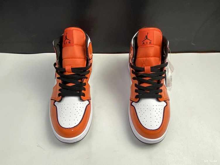 “Turf  1 DD6834-802 Mid Jordan Air  Orange” 0917